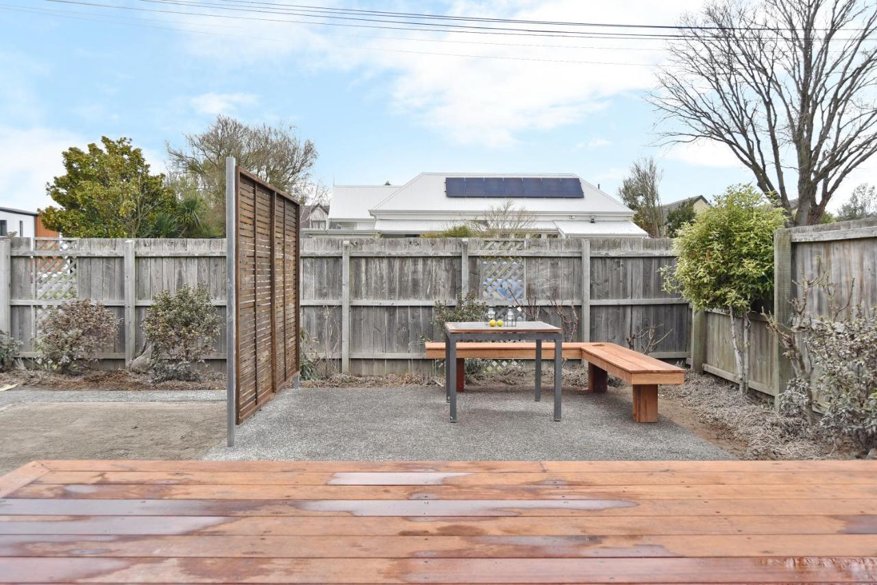 Brockworth Place - Christchurch Holiday Homes Экстерьер фото